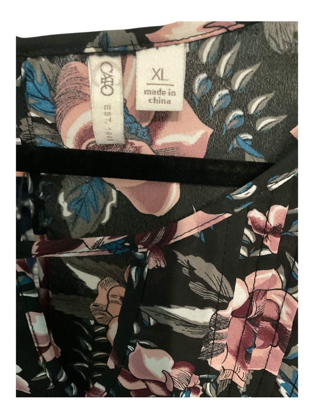 Cato Floral Pleated Blouse XL Black Pink Blue 3/4 Sleeve Preloved - Picture 3 of 5